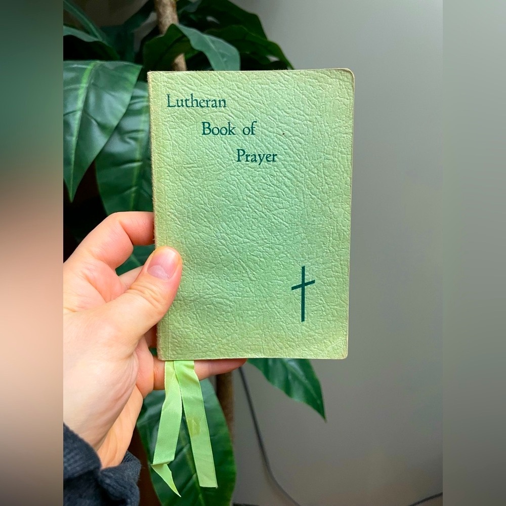 Vintage 1941 Pocket Book Small Bible Lutheran Book of Prayer Christian Religion